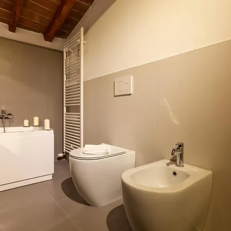 Apartment Casa Del Vicolo Mantova